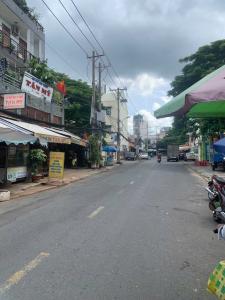 BÁN NHÀ MẶT TIỀN ĐUÒNG PHAN HUY THỰC, DÒNG TIỀN  500, 196 M2, CHỈ 13 TỶ